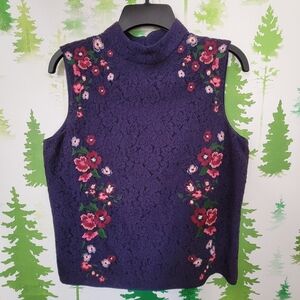 Juicy Couture Black Label Floral Lace Sleeveless Top.